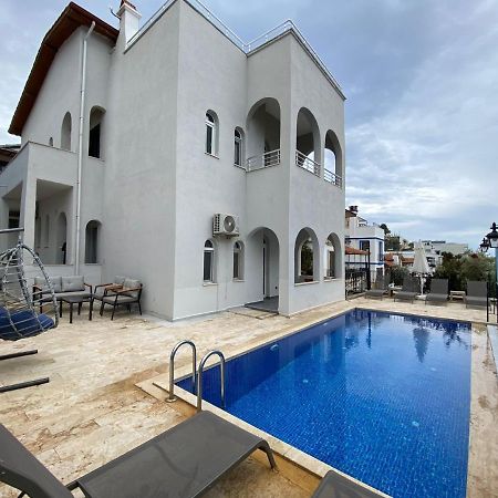 Апартаменты Shared Pool Flat Located 3 Min To Beach In Калкан Экстерьер фото